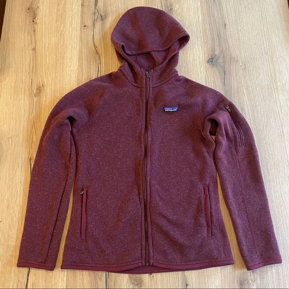 Burgundy Patagonia fleece zip up hoodie. Perfect condition